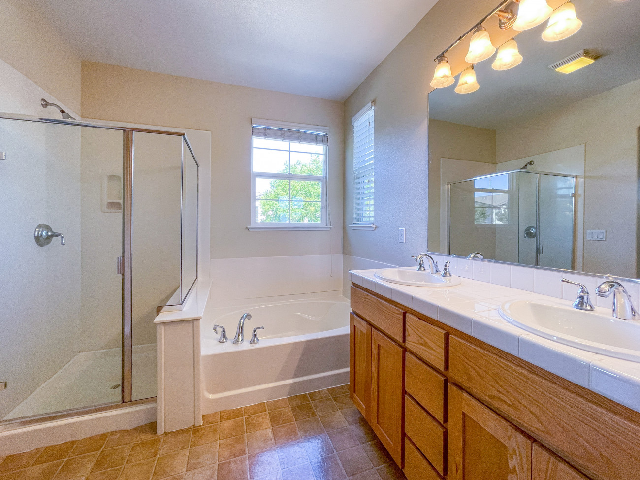 1610 Chamberlain-20.jpg